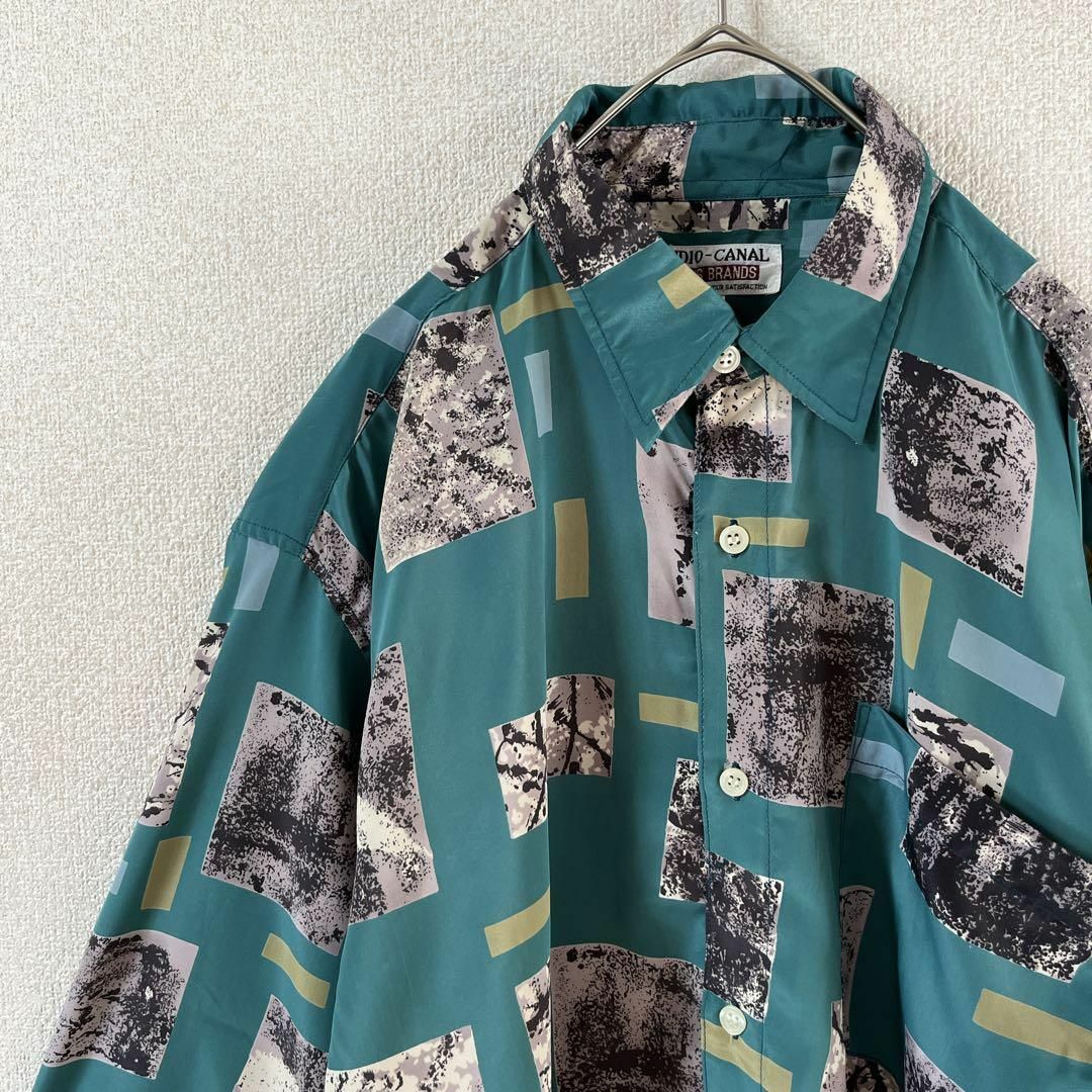 F3 パターン柄シャツ　クラシカル　長袖　ポリシャツ　Ｌメンズ サラサラ メンズのトップス(Tシャツ/カットソー(七分/長袖))の商品写真
