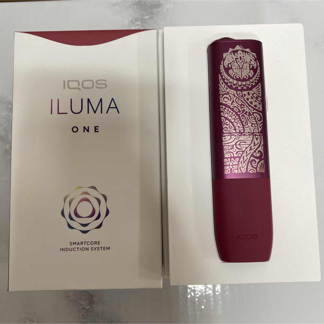 IQOS(アイコス)のiQOS ILUMAONE イルマワン レーザー加工 ポリネシアン タトゥー 赤 メンズのファッション小物(タバコグッズ)の商品写真