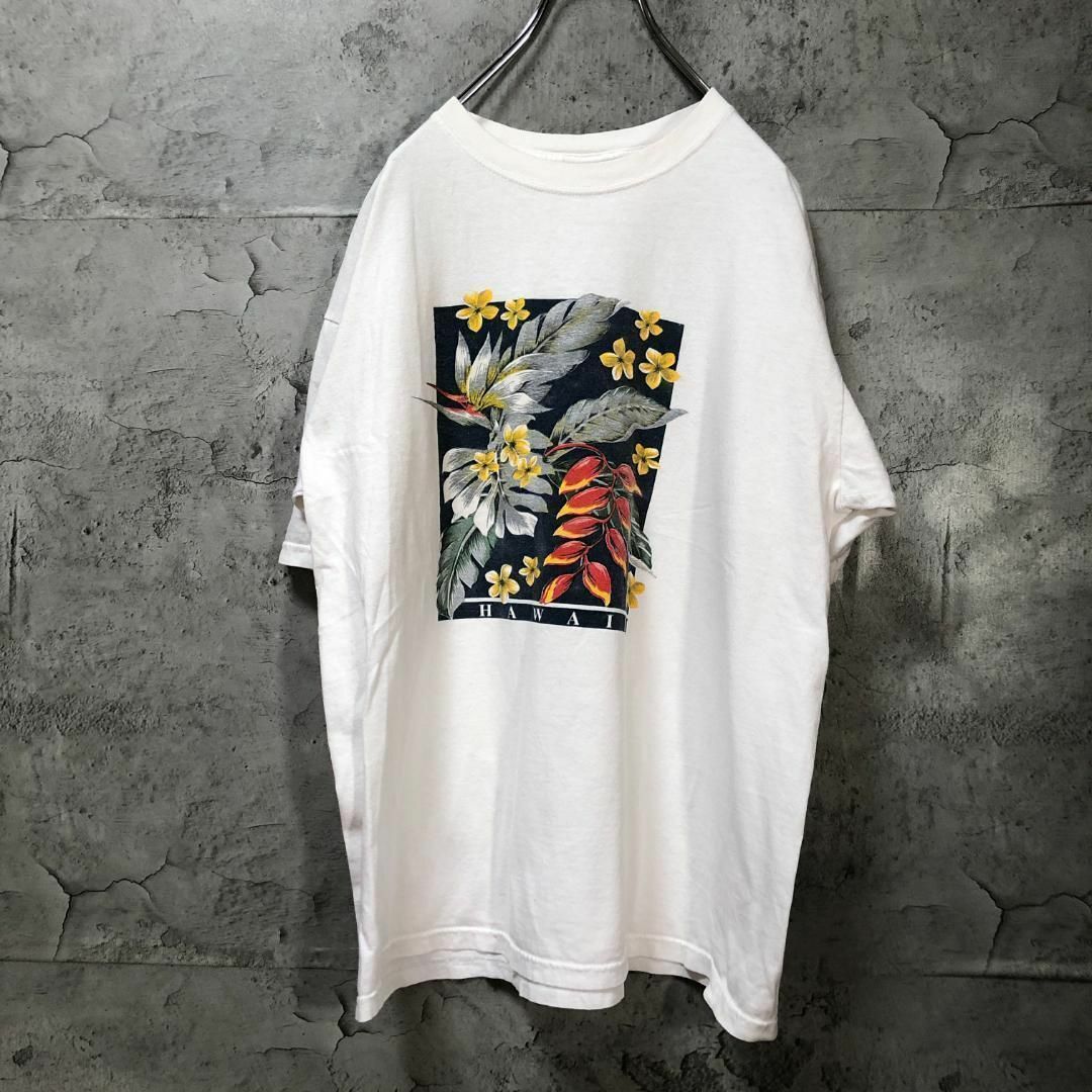 Anvil(アンビル)のHAWAII 花 植物 アメリカ輸入 デザイン ホワイトカラー Tシャツ メンズのトップス(Tシャツ/カットソー(半袖/袖なし))の商品写真