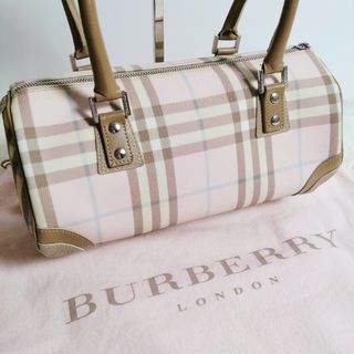 バーバリー(BURBERRY)のバーバリーロンドン　ボストン　ノバチェック　PVC　レザー　ピンク　デート(ボストンバッグ)