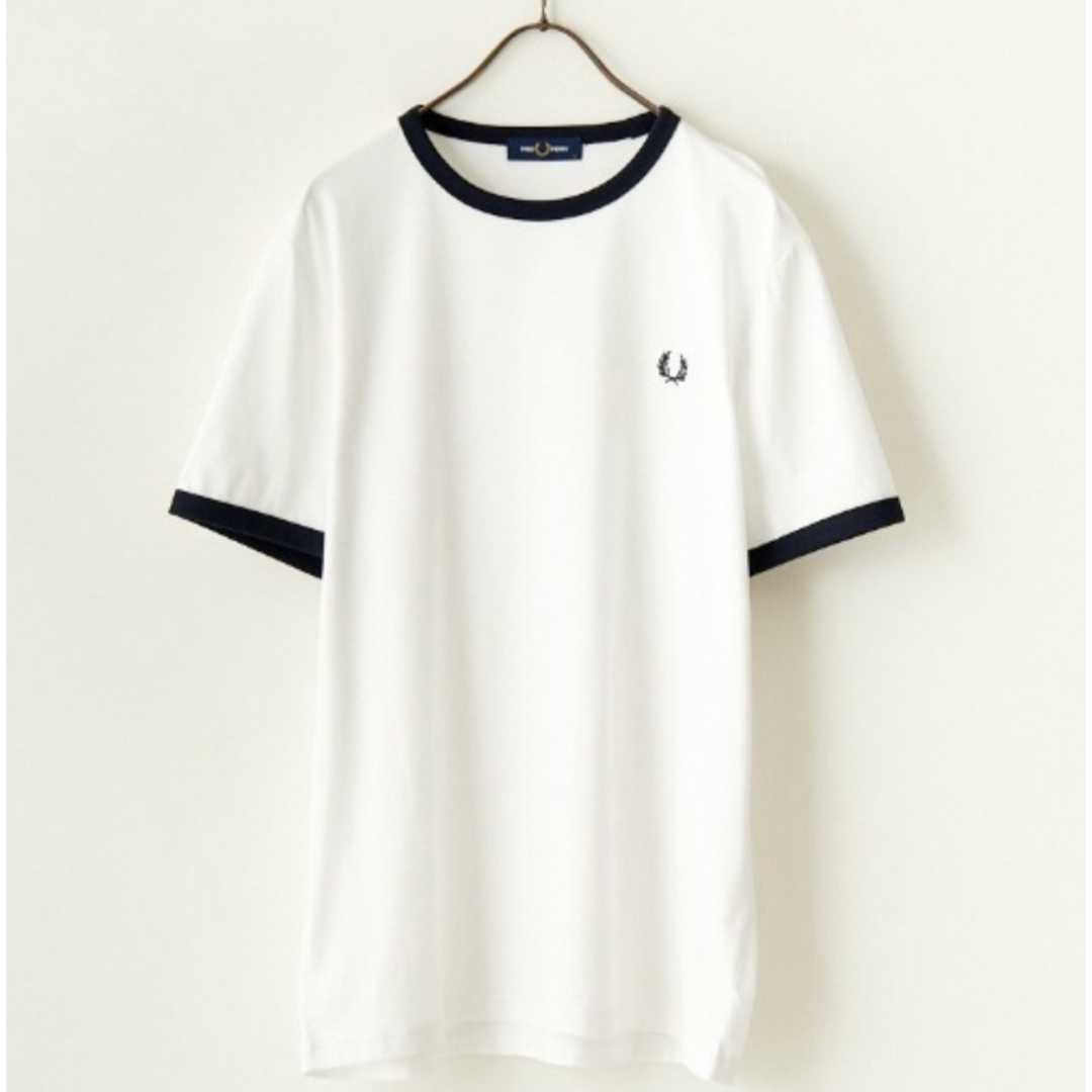 FRED PERRY(フレッドペリー)のFRED PERRY/フレッドペリー] ワンポイントロゴ刺繍 リンガーTシャツ メンズのトップス(Tシャツ/カットソー(半袖/袖なし))の商品写真