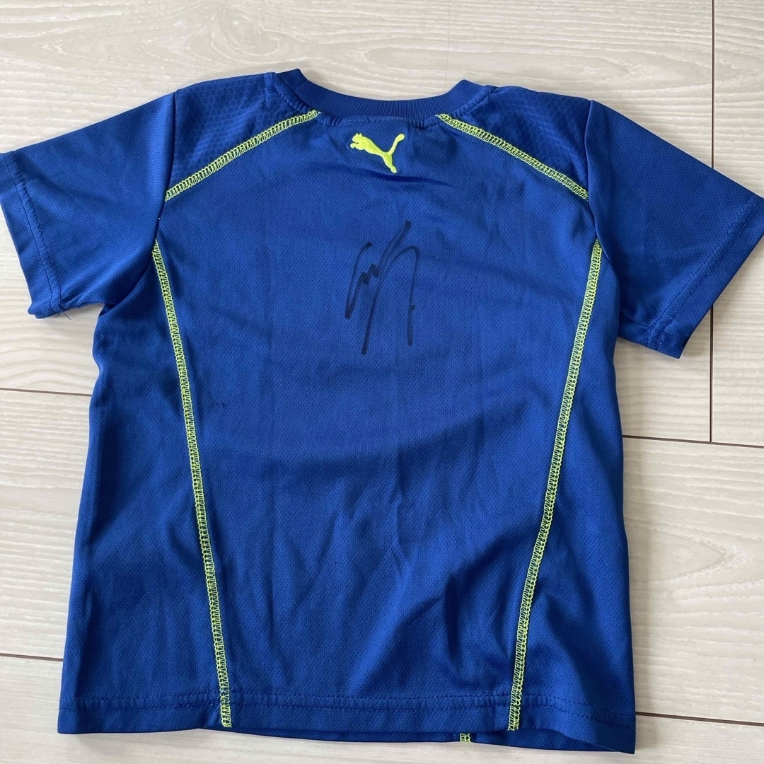 PUMA(プーマ)のPUMA Tシャツ　サッカー靴下　セット　サイズ4歳用 キッズ/ベビー/マタニティのキッズ服男の子用(90cm~)(Tシャツ/カットソー)の商品写真