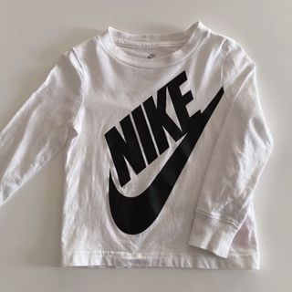 ナイキ(NIKE)のNIKE ナイキ　ロングＴシャツ  白　ホワイト　80  (Tシャツ/カットソー)