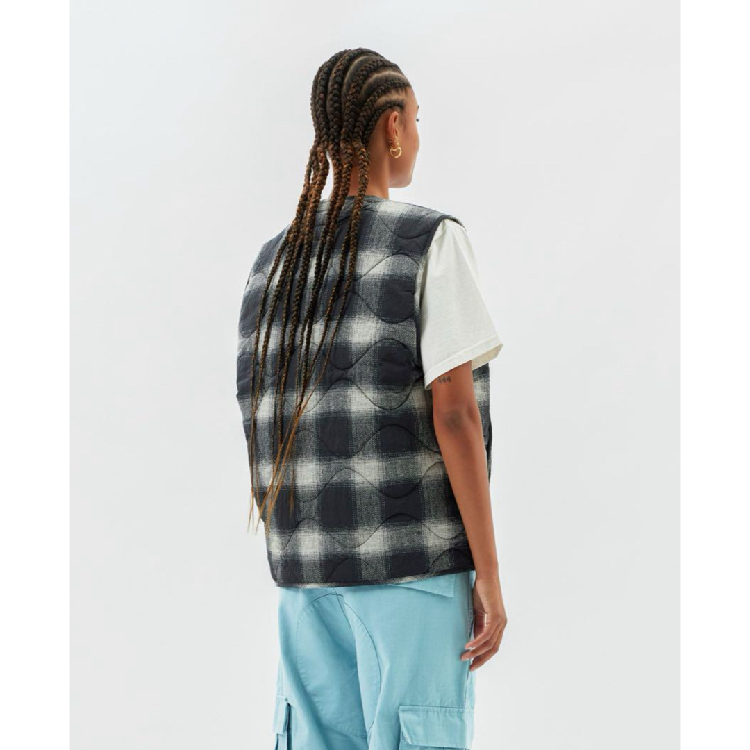 STUSSY(ステューシー)のSTUSSY  ナイロンベスト　PLAID NYLON LINER VEST メンズのトップス(ベスト)の商品写真