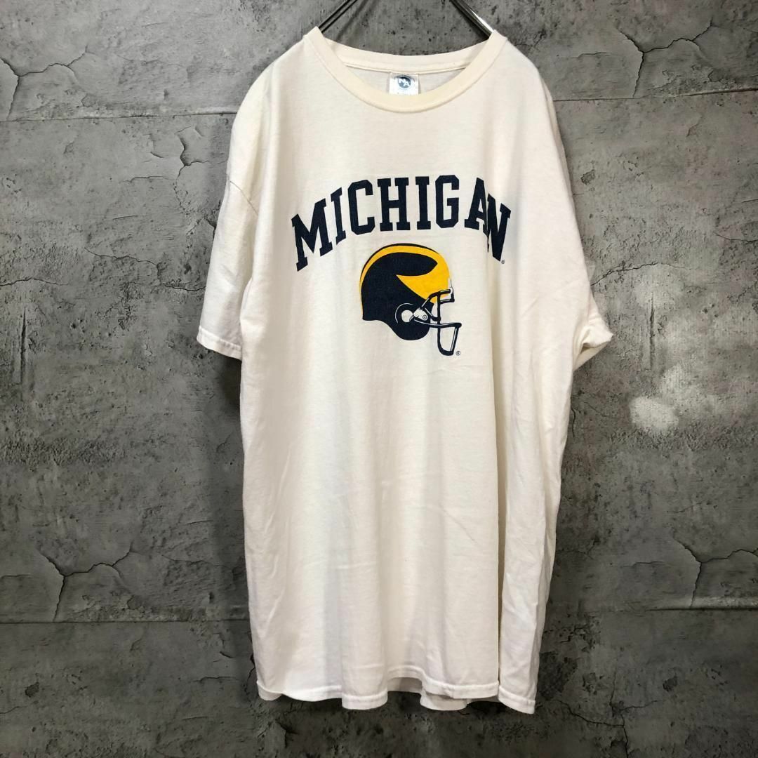 MICHIGAN フットボール シンプル ヘルメット Tシャツ メンズのトップス(Tシャツ/カットソー(半袖/袖なし))の商品写真