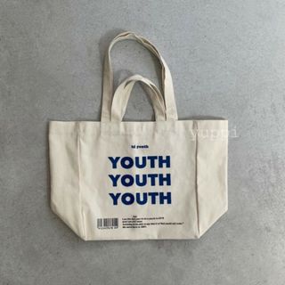 YOUTH ロゴ トートバッグ 大容量 きなり キャンバストート 白 英語 新品(ショルダーバッグ)