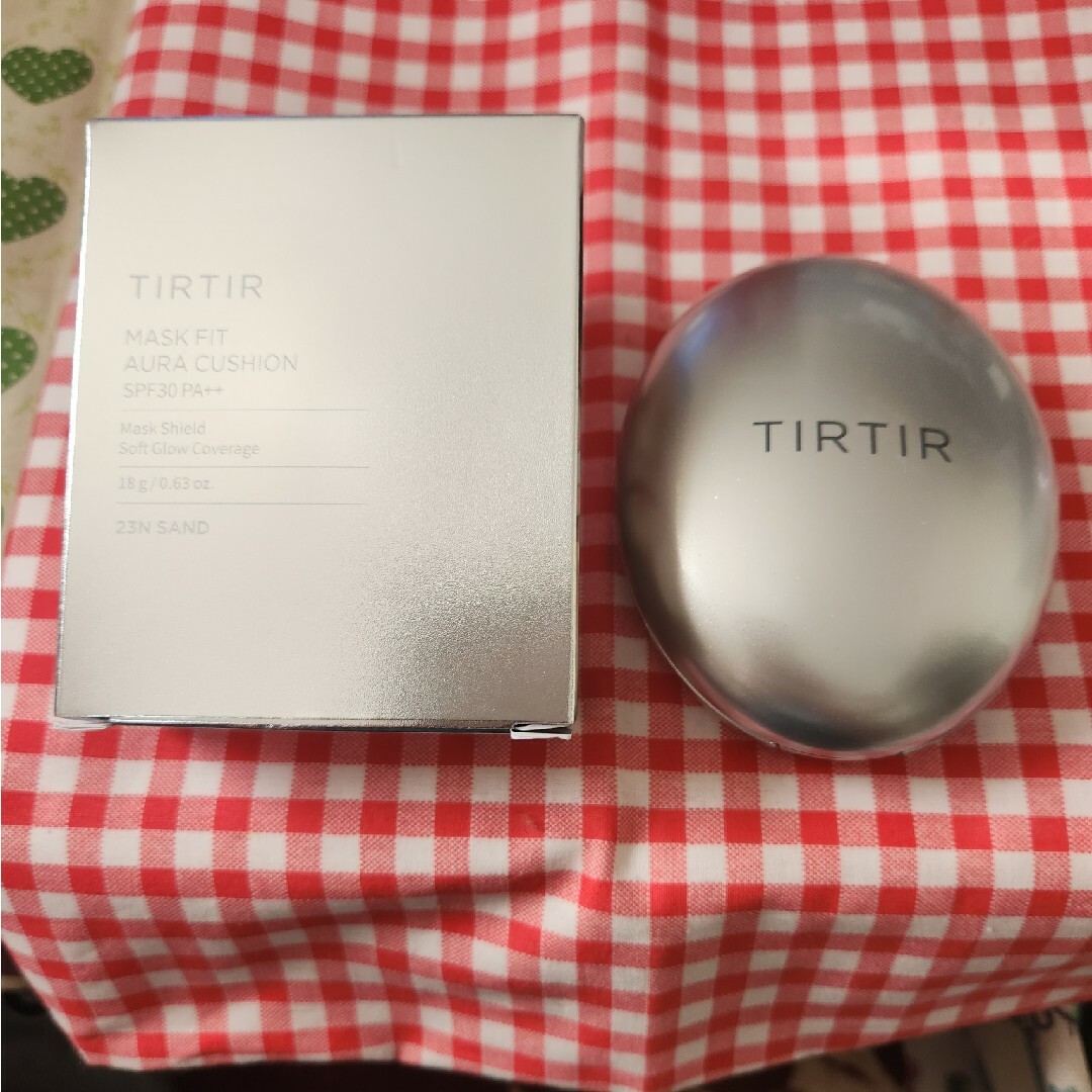 TIRTIR(ティルティル)のTIRTIRクッションファンデ コスメ/美容のベースメイク/化粧品(ファンデーション)の商品写真