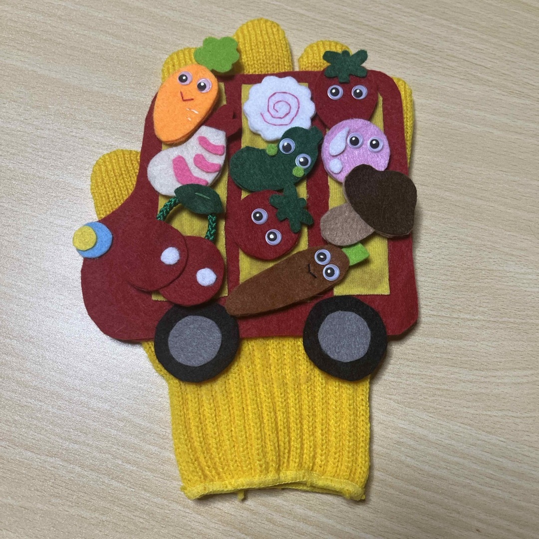 手袋シアター　おべんとバス キッズ/ベビー/マタニティのおもちゃ(知育玩具)の商品写真