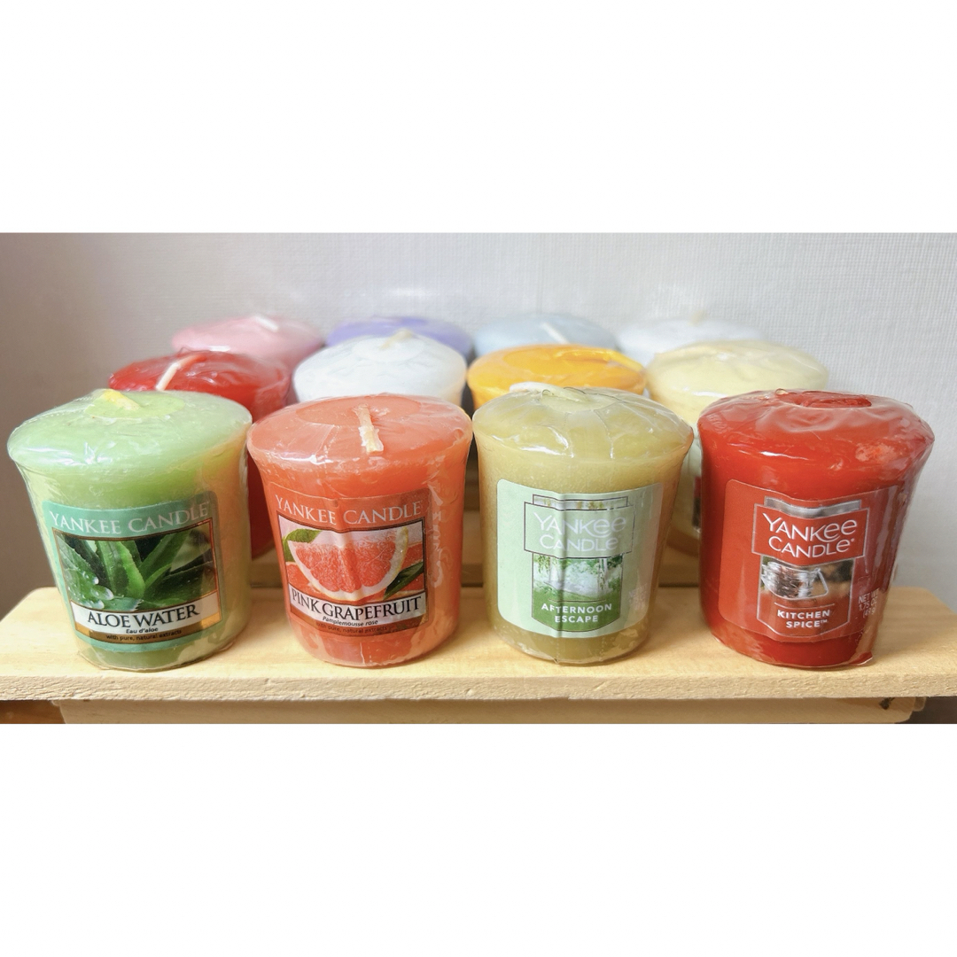 YANKee CANDLe(ヤンキーキャンドル)の【新品未使用】YANKEE CANDLE サンプラー 12個セット ハンドメイドのインテリア/家具(アロマ/キャンドル)の商品写真