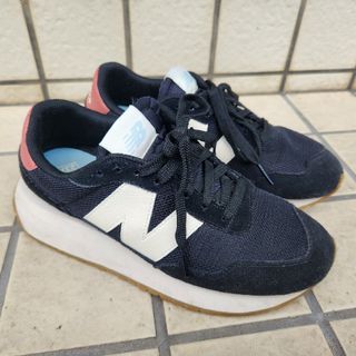 ニューバランス(New Balance)のNew Balance レディース スニーカー ライフスタイルシューズ ブラッ…(スニーカー)