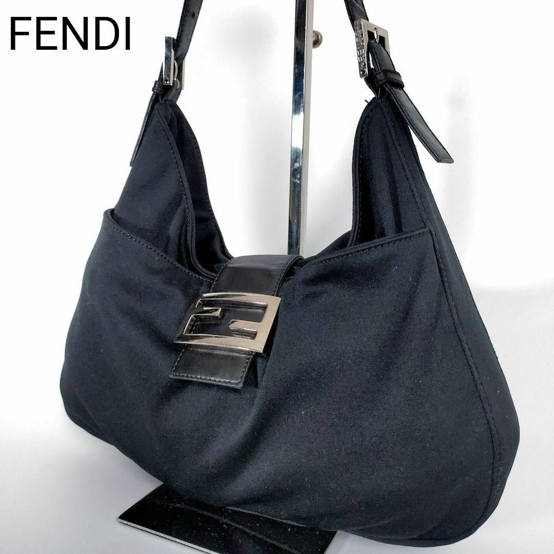 FENDI(フェンディ)のFENDI フェンディ マンマバケット ショルダーバッグ コットンジャージ 黒 レディースのバッグ(ショルダーバッグ)の商品写真