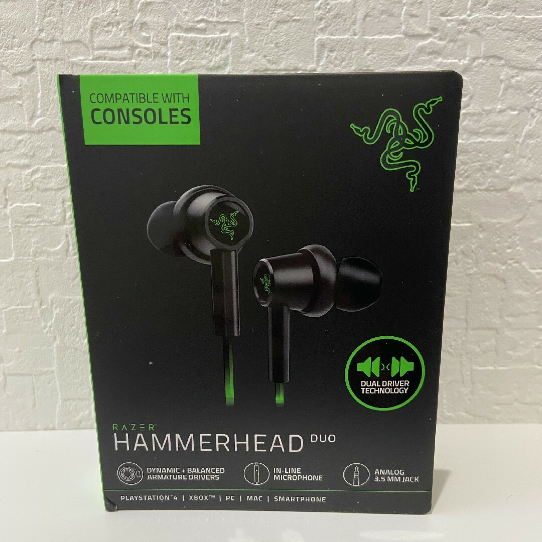 Razer(レイザー)のTt Razer　Hammerhead Duo Console 　イヤフォン スマホ/家電/カメラのオーディオ機器(ヘッドフォン/イヤフォン)の商品写真