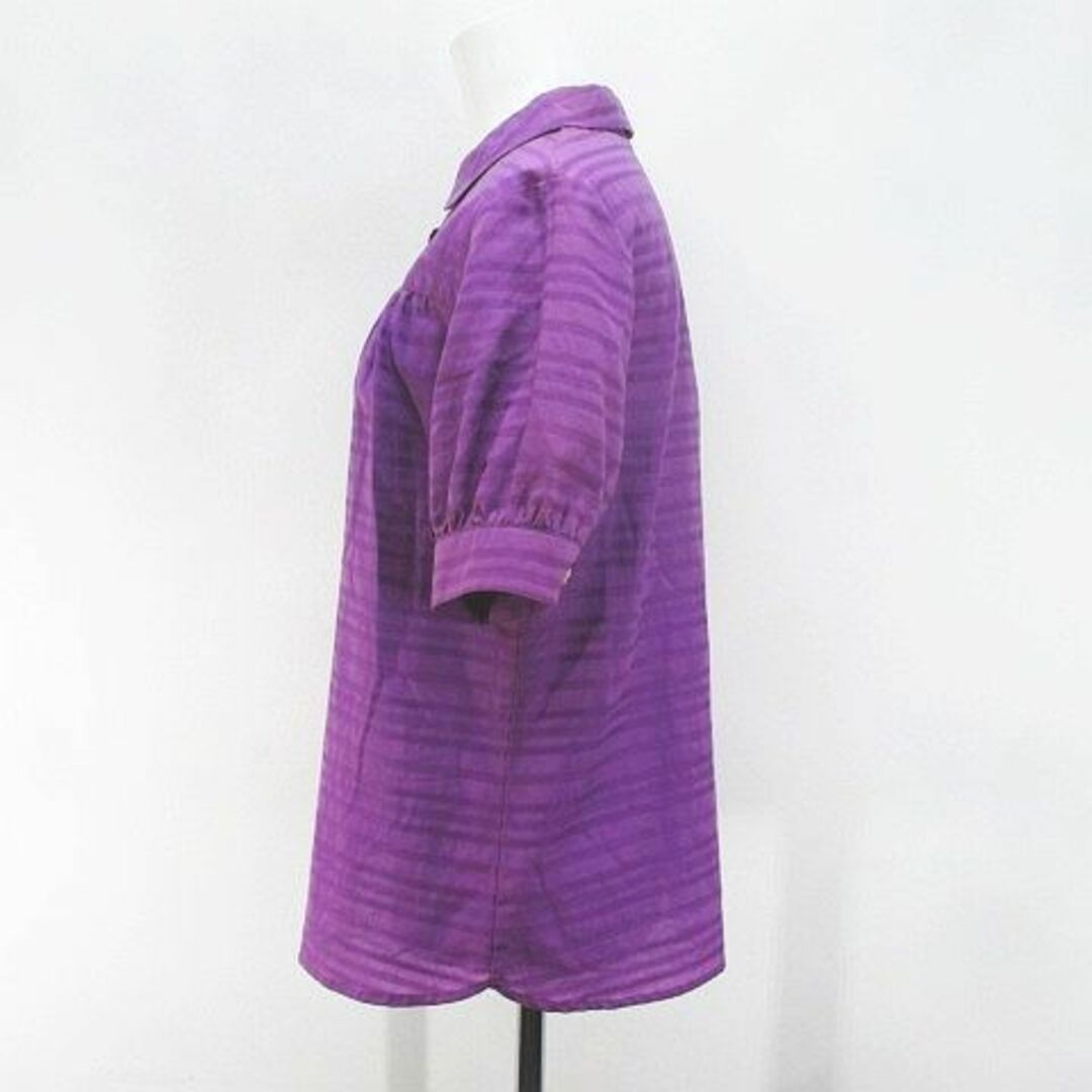 SUIVI 半袖 シャツ ブラウス 紫 パープル系 ハーフボタン レディースのトップス(シャツ/ブラウス(半袖/袖なし))の商品写真