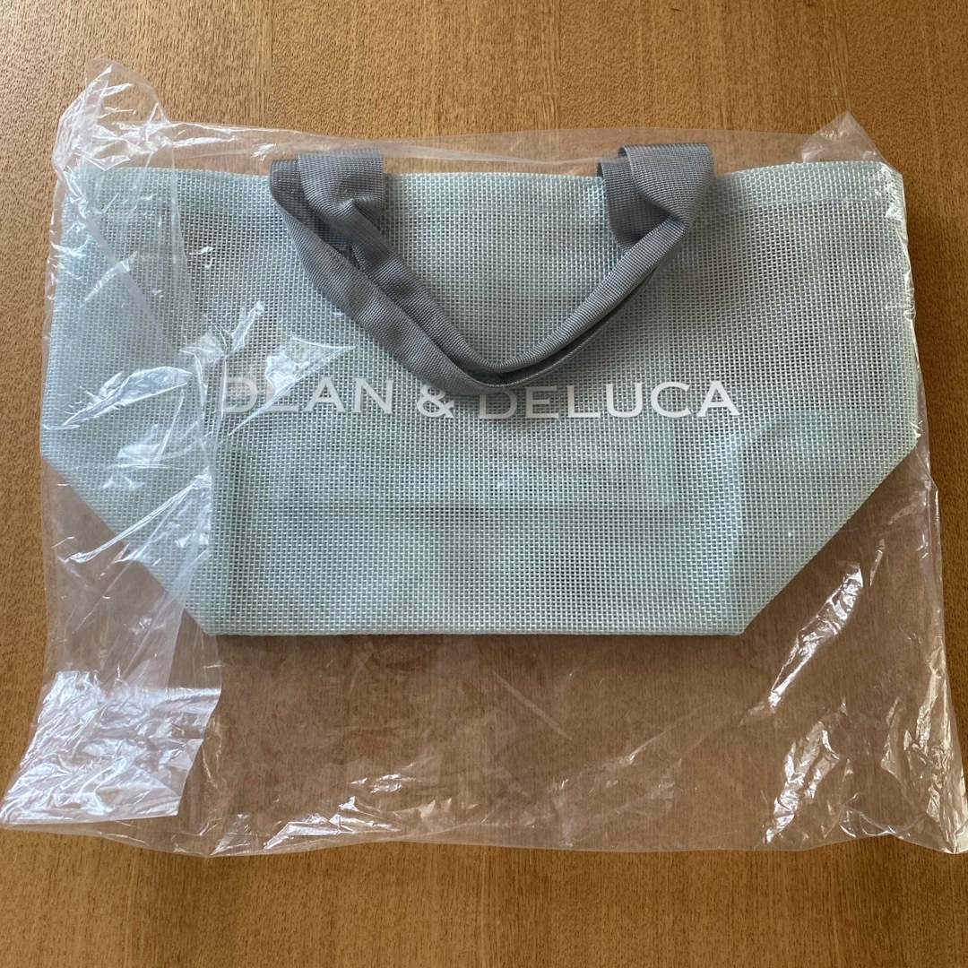 DEAN & DELUCA(ディーンアンドデルーカ)のDEAN&DELUCAメッシュトートバッグSサイズ レディースのバッグ(トートバッグ)の商品写真