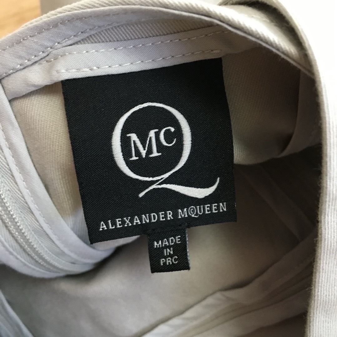 McQ(マックキュー)のMcQ Alexander McQueenワンピース アレキサンダーマックイーン レディースのワンピース(ひざ丈ワンピース)の商品写真