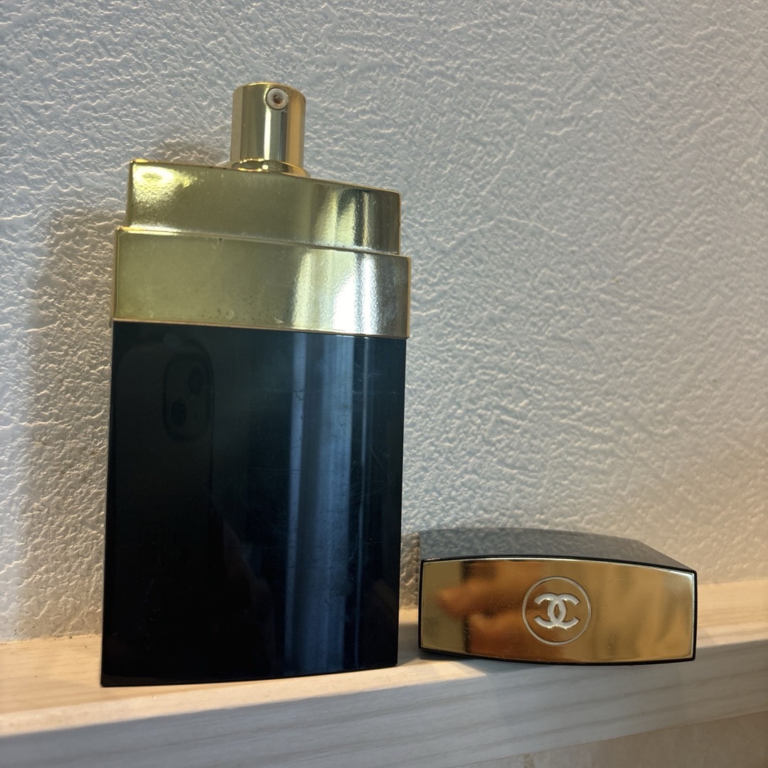 CHANEL(シャネル)のシャネル　N5 香水　50ml コスメ/美容の香水(ユニセックス)の商品写真
