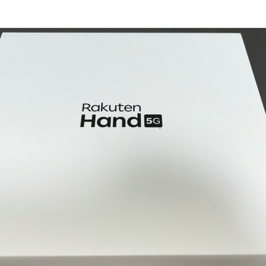 Rakuten Hand 5G クリムゾンレッド 128 GB SIMフリー スマホ/家電/カメラのPC/タブレット(ノートPC)の商品写真