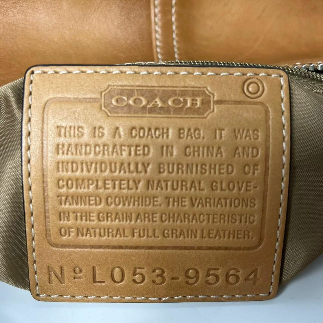 COACH(コーチ)の【美品】コーチ　オールレザー　キャメル　ワンショルダーバッグ レディースのバッグ(ショルダーバッグ)の商品写真