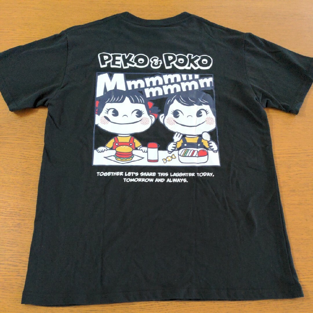 サンリオ(サンリオ)のW☆新品☆PEKO＆POKO　ペコちゃん＆ポコちゃん☆半袖Ｔシャツ☆M☆男性用☆ メンズのトップス(Tシャツ/カットソー(半袖/袖なし))の商品写真