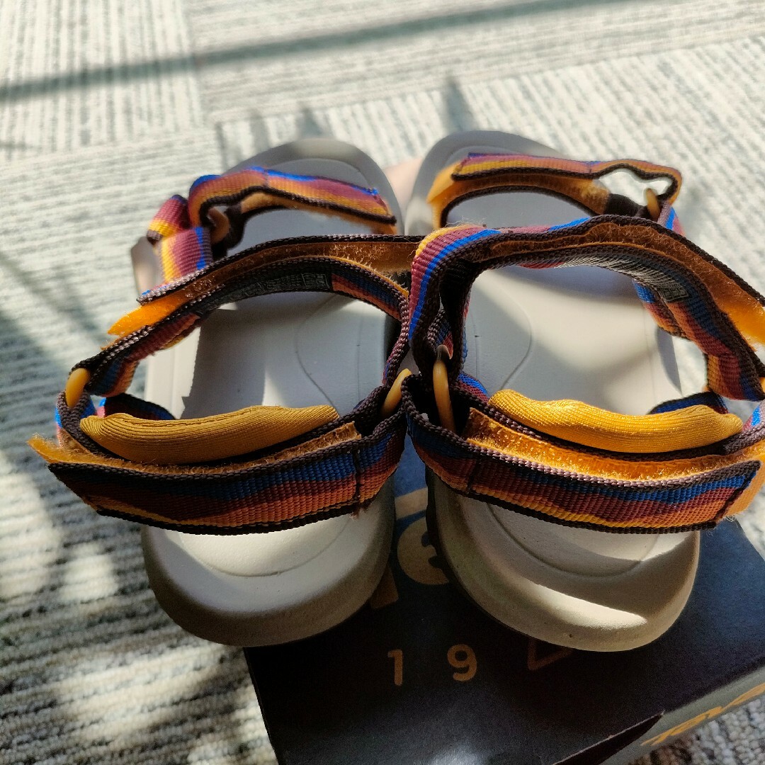 Teva(テバ)のTEVA　テバ　サンダル　16cm キッズ/ベビー/マタニティのキッズ靴/シューズ(15cm~)(サンダル)の商品写真