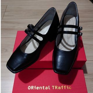 オリエンタルトラフィック(ORiental TRaffic)の【美品】黒ストラップ付パンプス(ハイヒール/パンプス)