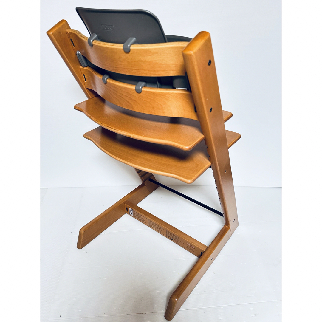 Stokke(ストッケ)の【美品・人気絶版色・V3ベビーガード付】（559）ストッケ　トリップトラップ キッズ/ベビー/マタニティの寝具/家具(その他)の商品写真