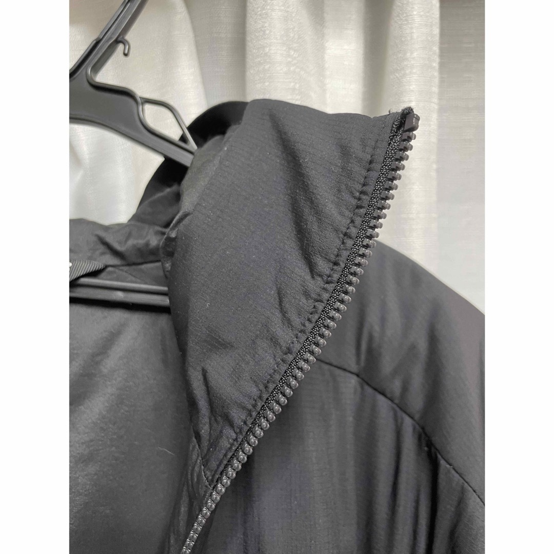 ARC'TERYX(アークテリクス)のatom lt hoody S 黒 arcteryx メンズのジャケット/アウター(ダウンジャケット)の商品写真