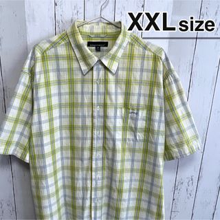 シャツ(shirts)のUSA古着　半袖シャツ　XXLサイズ　チェック柄　ライトグリーン　黄緑　ホワイト(シャツ)