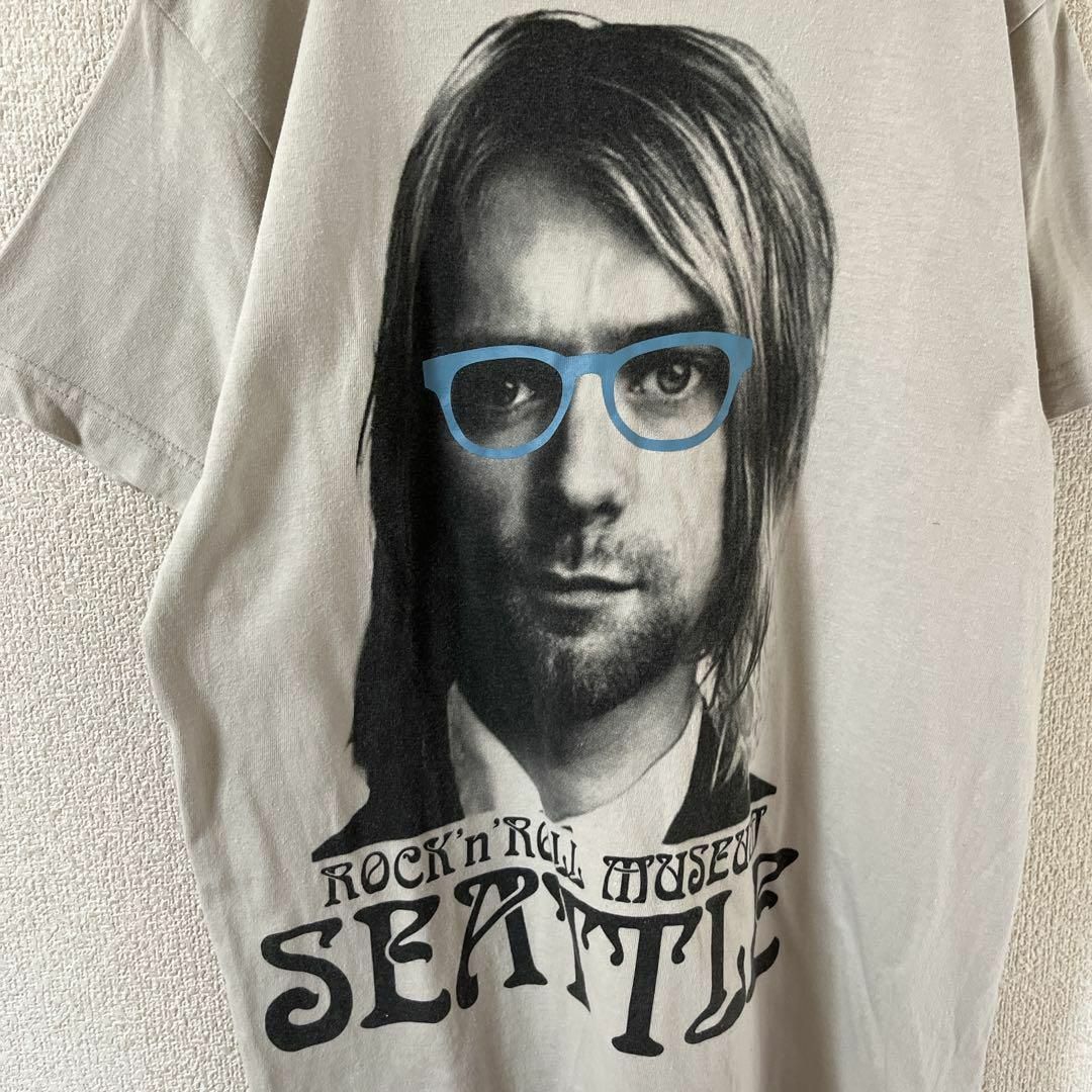 T1 カードコバーン　Nirvana tシャツ 半袖　バンTEE Sレディース レディースのトップス(Tシャツ(半袖/袖なし))の商品写真