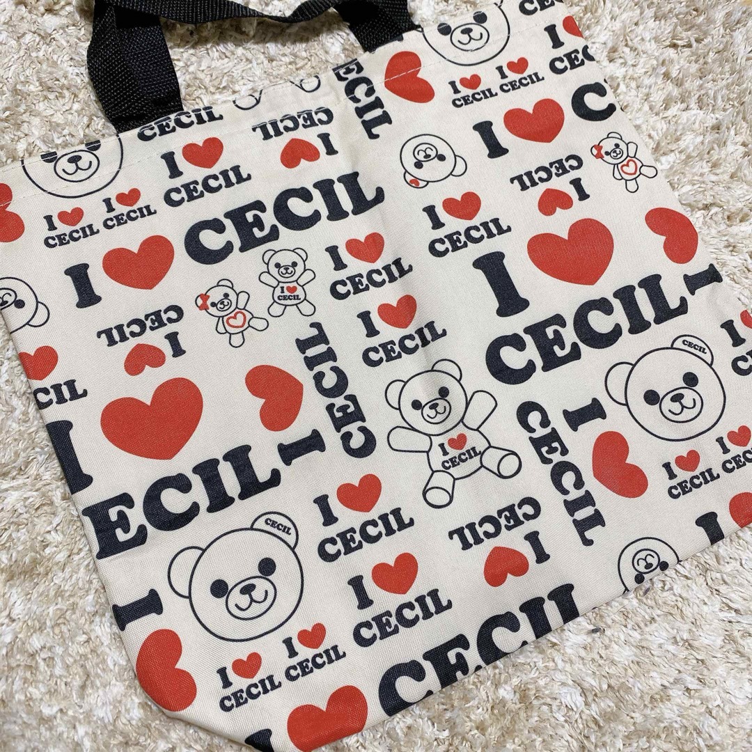 CECIL McBEE(セシルマクビー)のCECIL Mc BEE  セシル バッグ レディースのバッグ(ショルダーバッグ)の商品写真