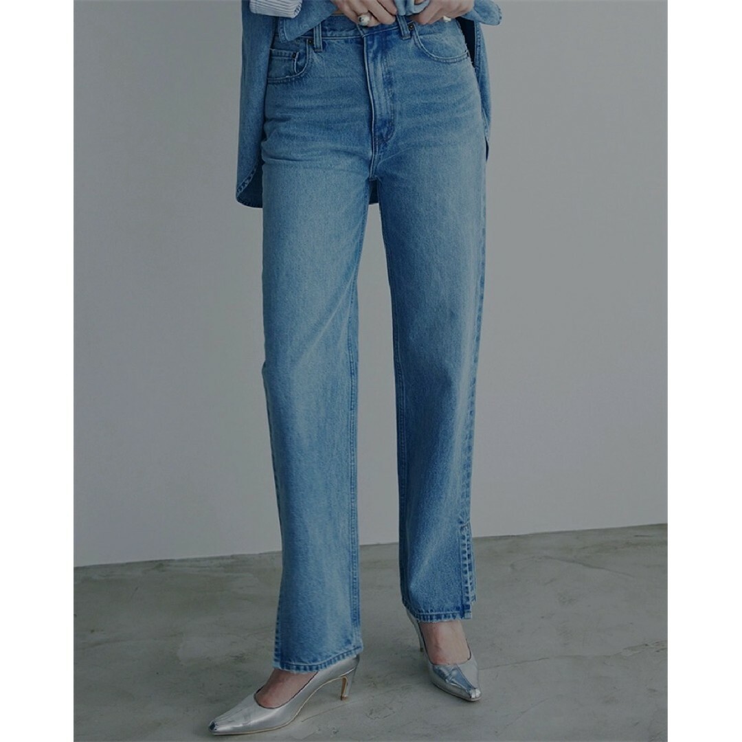 Ameri VINTAGE(アメリヴィンテージ)のAMERI SLIM STRAIGHT DENIM PANTS size24 レディースのパンツ(デニム/ジーンズ)の商品写真