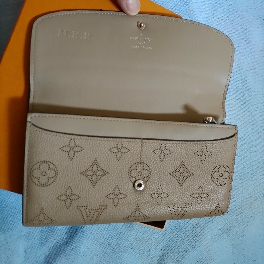 LOUIS VUITTON(ルイヴィトン)の値下げ！極美品！ルイヴィトンポルトフォイユマヒナ レディースのファッション小物(財布)の商品写真