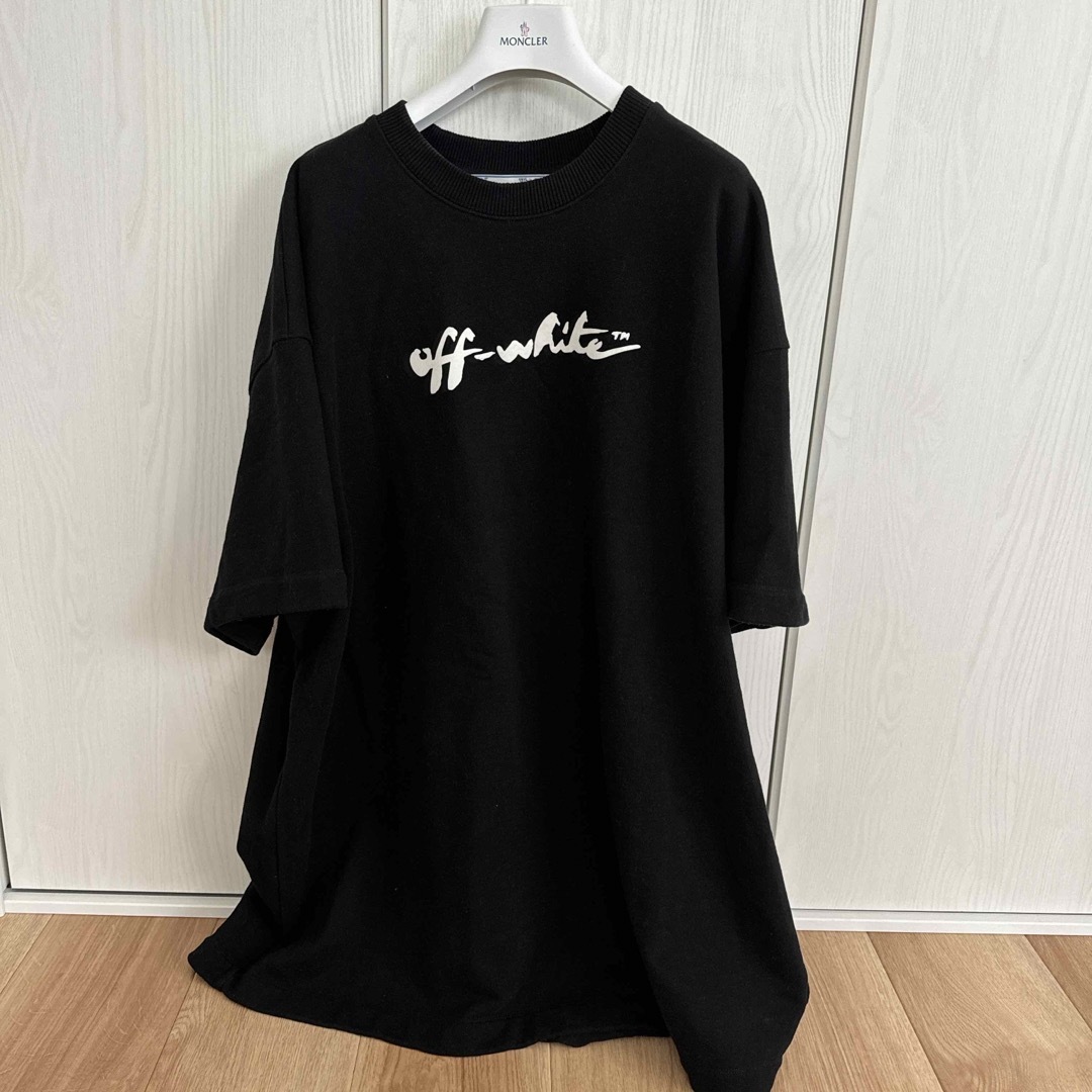 OFF-WHITE(オフホワイト)のOFF-WHITE　Tシャツワンピース　美品 レディースのトップス(Tシャツ(半袖/袖なし))の商品写真