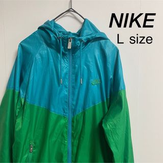 ナイキ(NIKE)のナイキ　レディース　ウインドブレーカー　Lサイズ(ブルゾン)