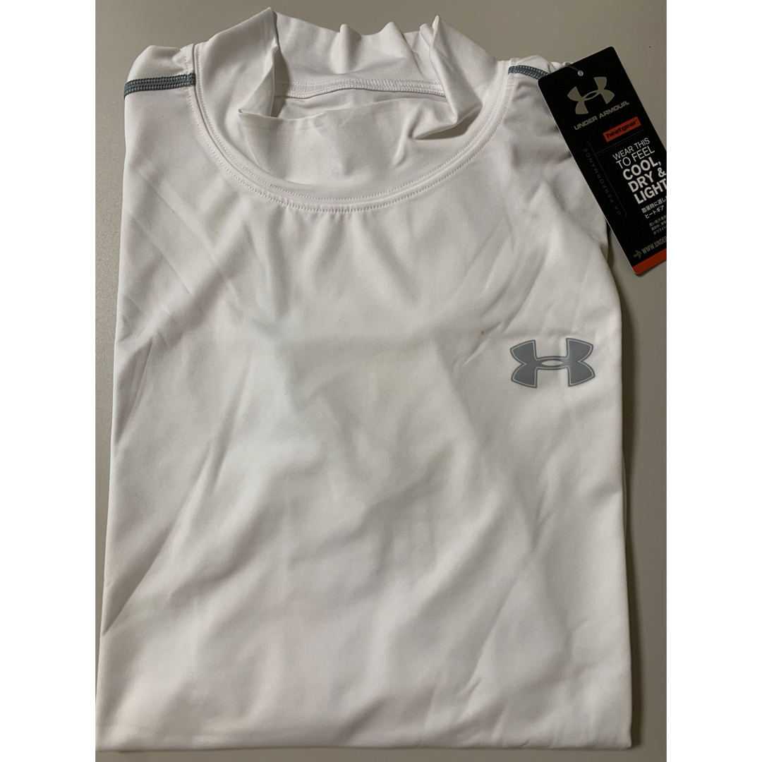 UNDER ARMOUR(アンダーアーマー)の新品タグ付き　UNDER ARMOUR アンダーアーマー　長袖モックシャツ スポーツ/アウトドアのゴルフ(ウエア)の商品写真