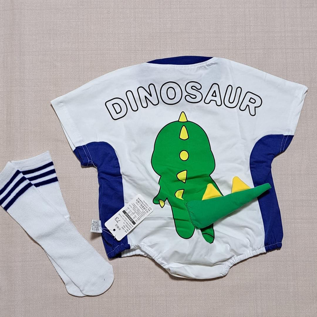 新品 ロンパース  恐竜   半袖　２点セット　 コスチューム　 ベビー　80 キッズ/ベビー/マタニティのベビー服(~85cm)(ロンパース)の商品写真