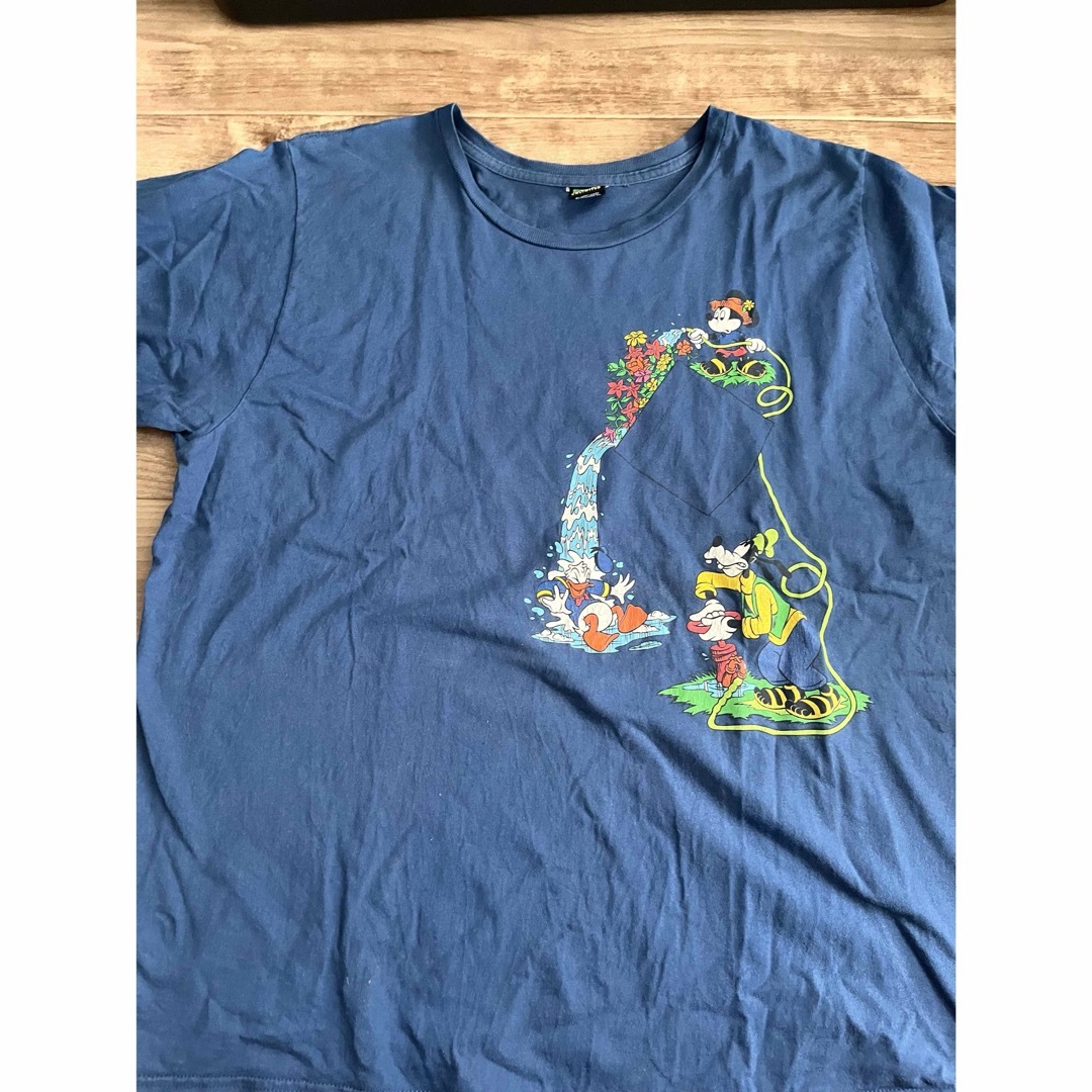 Disney(ディズニー)の古着　ディズニーTシャツ メンズのトップス(Tシャツ/カットソー(半袖/袖なし))の商品写真