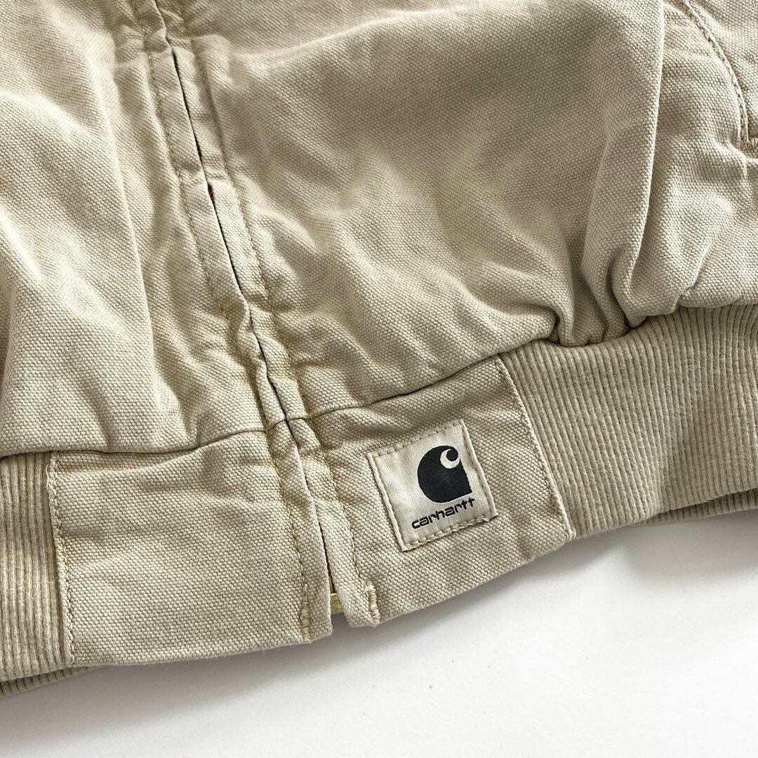 carhartt(カーハート)の60e12 《未使用保管品》 タグ付 Carhartt WIP カーハート ダブルアイピ― SANTA FE BOMBER サンタフェボンバー ジャケット ブルゾン I030284 XSサイズ ベージュ コットン レディースのジャケット/アウター(ブルゾン)の商品写真