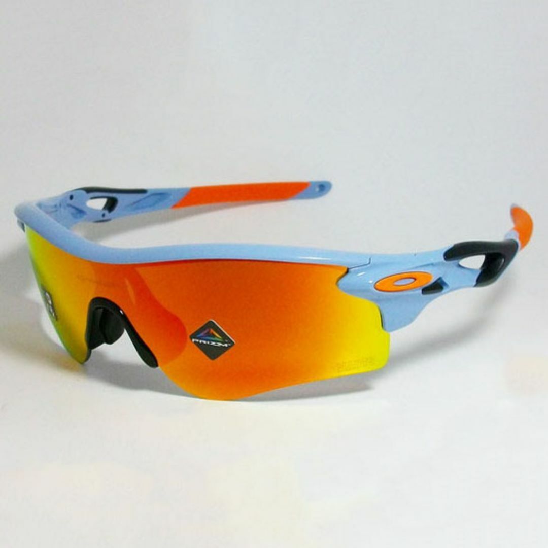 Oakley(オークリー)の★9206-8438★読売ジャイアンツ オークリー 新品 未使用 メンズのファッション小物(サングラス/メガネ)の商品写真