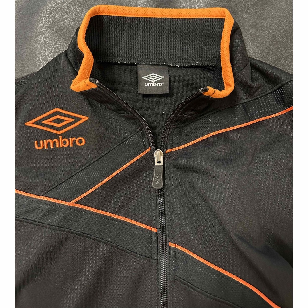 UMBRO(アンブロ)のUMBRO アンブロ ジャニア ジャージ ワンポイント バックプリント 150 キッズ/ベビー/マタニティのキッズ服男の子用(90cm~)(ジャケット/上着)の商品写真