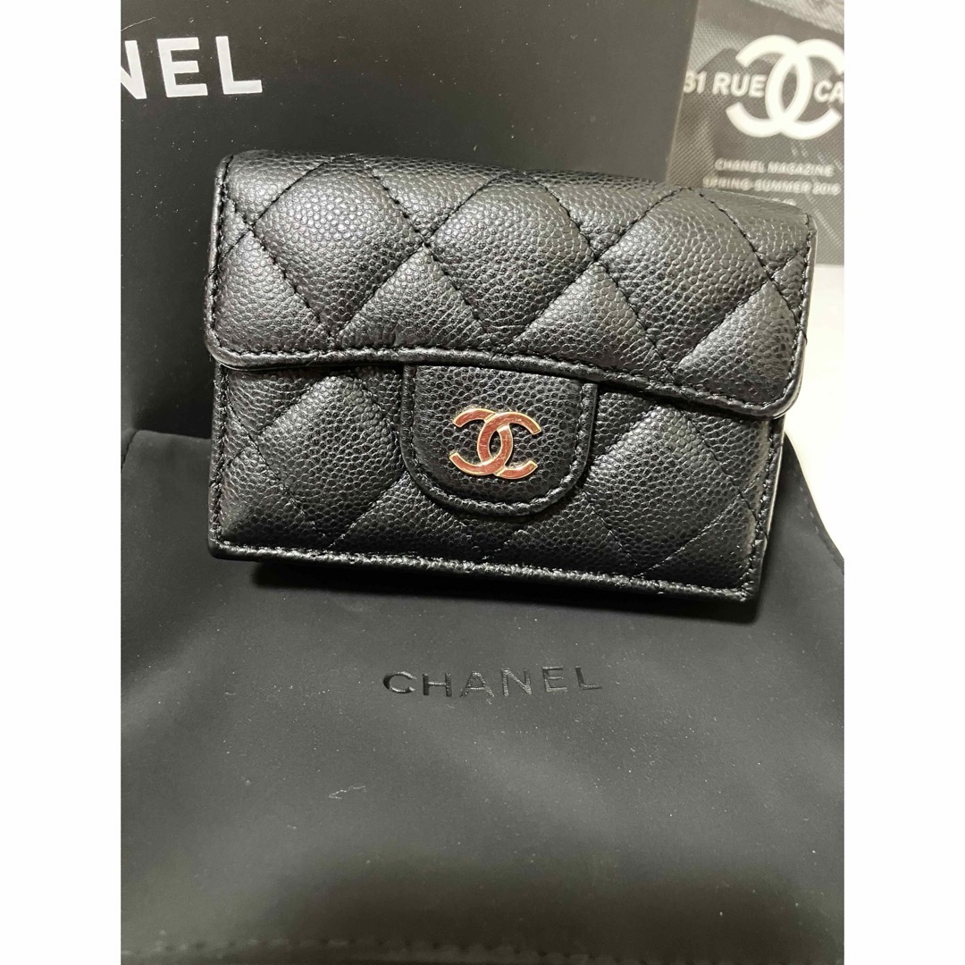 CHANEL(シャネル)の超美品♡シャネル マトラッセ 三つ折り財布 キャビアスキン 近年モデル 正規品 レディースのファッション小物(財布)の商品写真