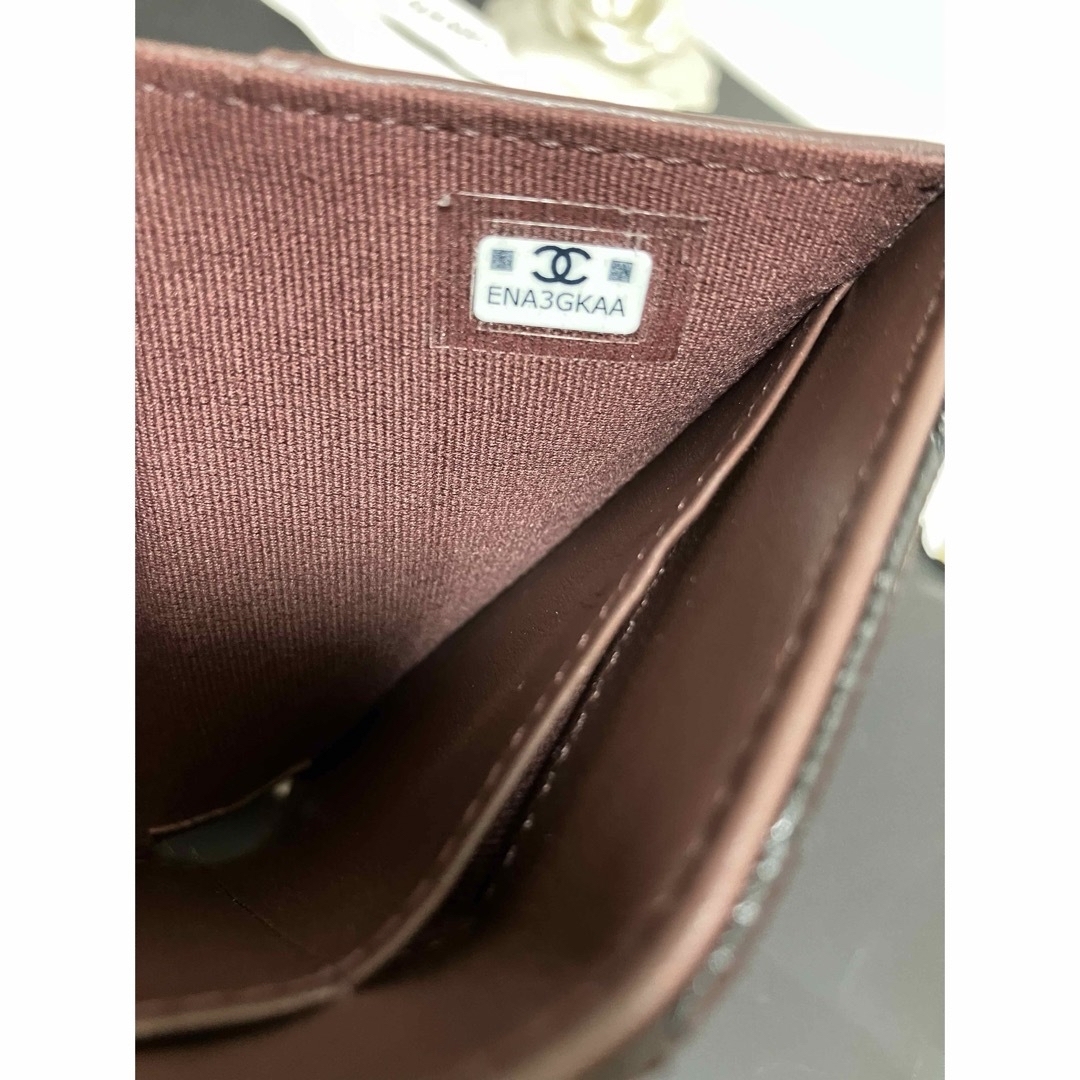 CHANEL(シャネル)の超美品♡シャネル マトラッセ 三つ折り財布 キャビアスキン 近年モデル 正規品 レディースのファッション小物(財布)の商品写真