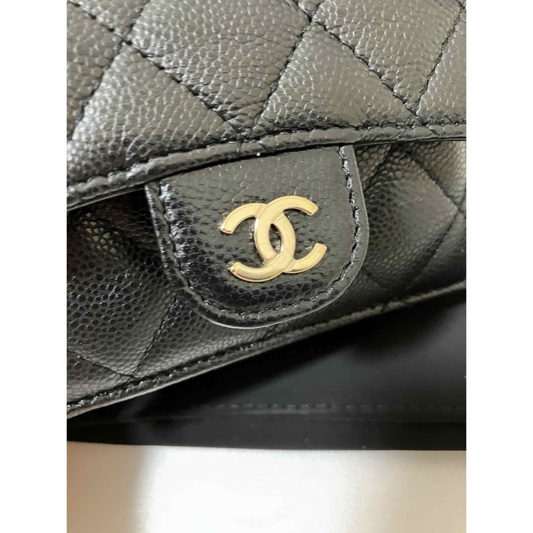 CHANEL(シャネル)の超美品♡シャネル マトラッセ 三つ折り財布 キャビアスキン 近年モデル 正規品 レディースのファッション小物(財布)の商品写真