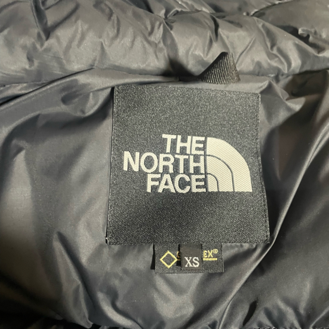 THE NORTH FACE(ザノースフェイス)のカーキ ノースフェイスマウンテンダウンジャケットND91837 size:XS メンズのジャケット/アウター(ダウンジャケット)の商品写真