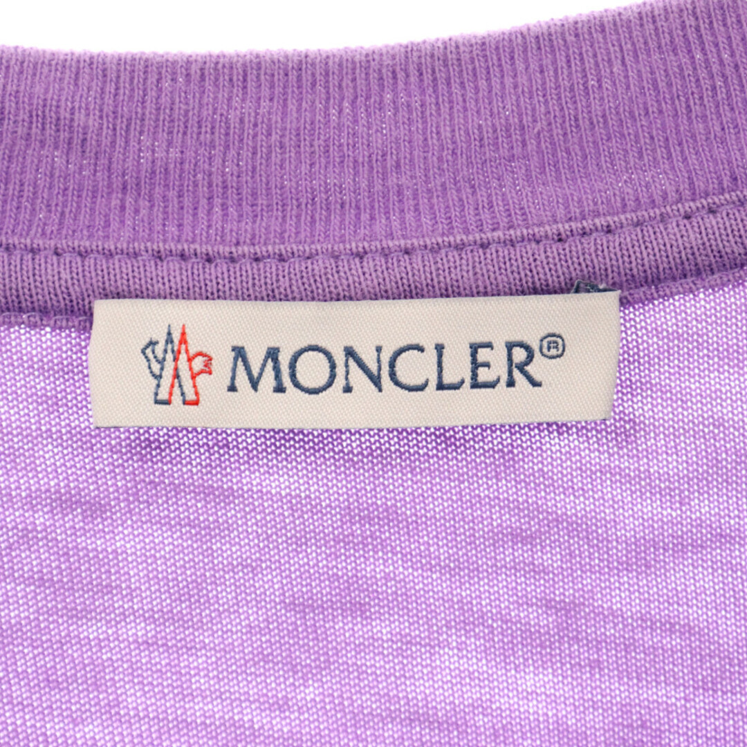 MONCLER(モンクレール)のMONCLER モンクレール 20SS×FRAGMENT DESIGN S/S T-SHIRTS×フラグメントデザイン ロゴプリント 半袖Tシャツ パープル F209U8C70810 メンズのトップス(Tシャツ/カットソー(半袖/袖なし))の商品写真