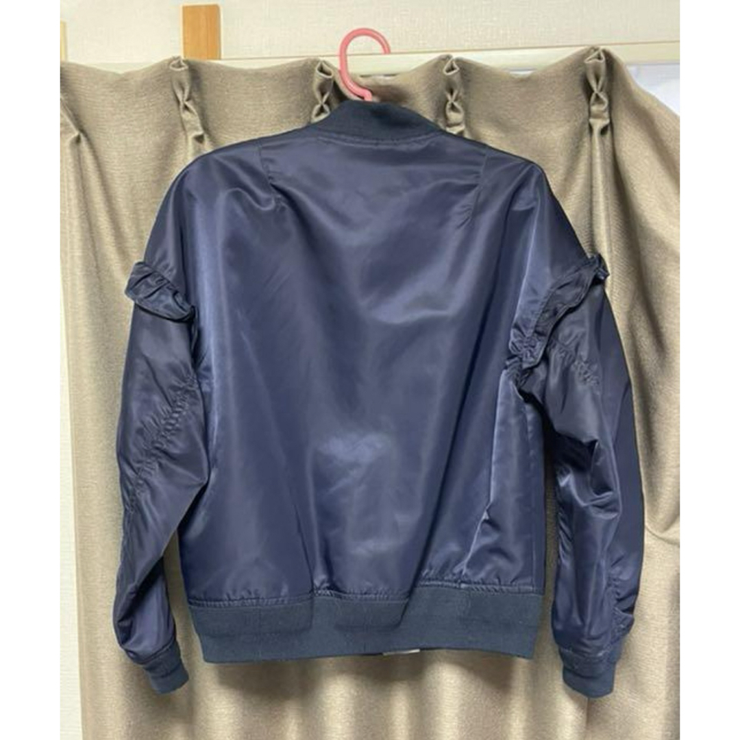 didizizi(ディディジジ)のdidizizi フリル付きMA-1 ネイビー レディースのジャケット/アウター(ミリタリージャケット)の商品写真