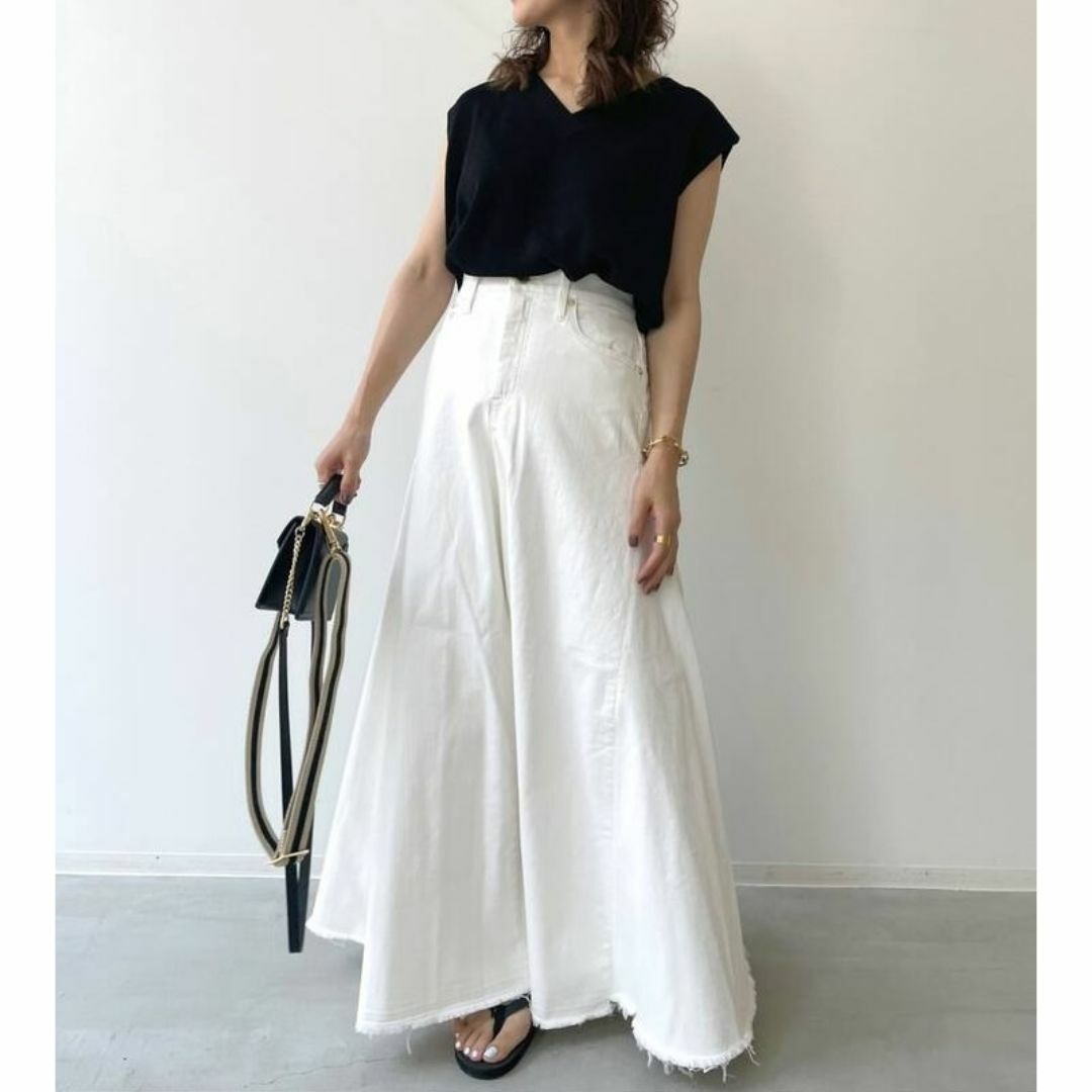 L'Appartement DEUXIEME CLASSE(アパルトモンドゥーズィエムクラス)の22SS GOOD GRIEF DENIM VOLUME FLARE SKIRT レディースのスカート(その他)の商品写真