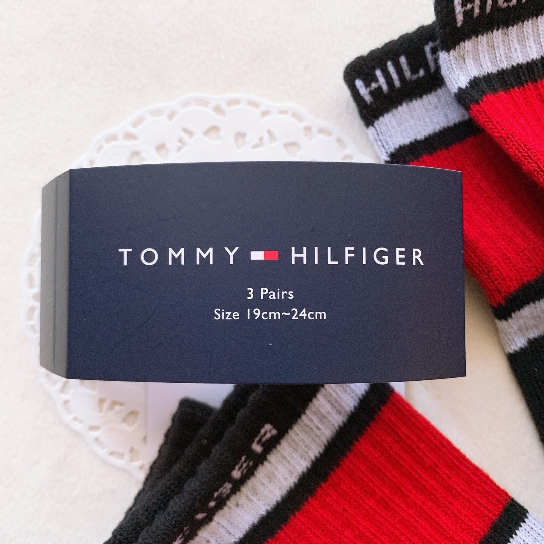 TOMMY HILFIGER(トミーヒルフィガー)のTommy HILFIGER キッズ　ソックス　男女兼用 トミーヒルフィガー キッズ/ベビー/マタニティのこども用ファッション小物(靴下/タイツ)の商品写真