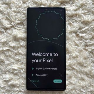 グーグルピクセル(Google Pixel)のGoogle Pixel 6a PIXEL6A チョーク　ケース付き(スマートフォン本体)