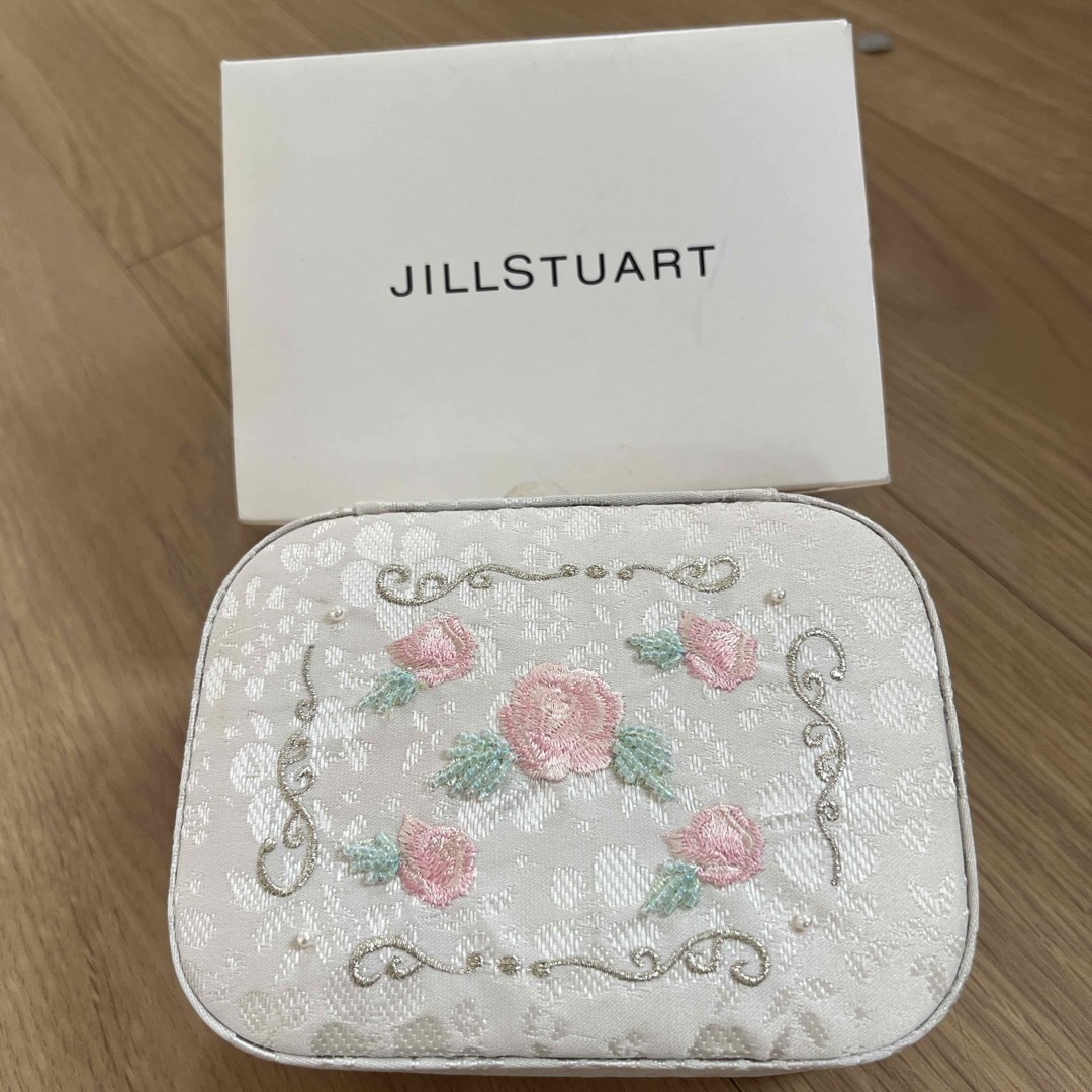 JILLSTUART(ジルスチュアート)のJILLSTUART小物入れ インテリア/住まい/日用品のインテリア/住まい/日用品 その他(その他)の商品写真